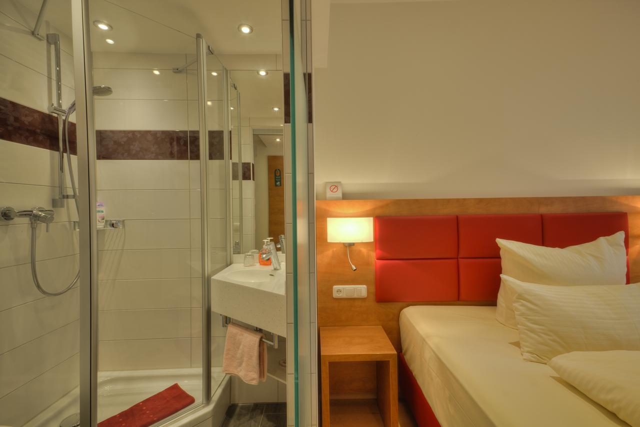 Hotel Condor Munchen Ruang foto